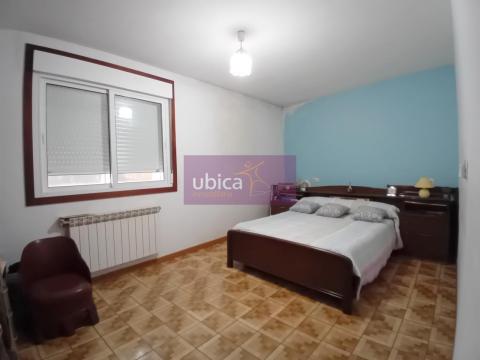 C005387 Venta de casa con terraza en Ponteareas Población