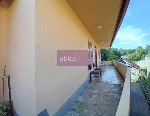 C005387 Venta de casa con terraza en Ponteareas Población