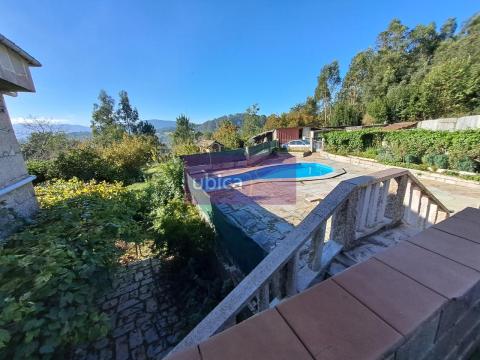 C005411 Venta de casa con piscina y terraza en Entenza (Salceda de Caselas)