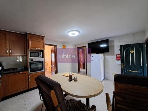 C005411 Venta de casa con piscina y terraza en Entenza (Salceda de Caselas)