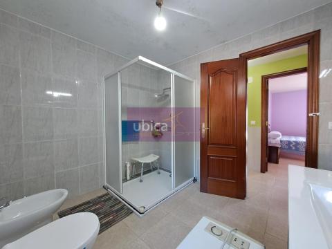 C005411 Venta de casa con piscina y terraza en Entenza (Salceda de Caselas)