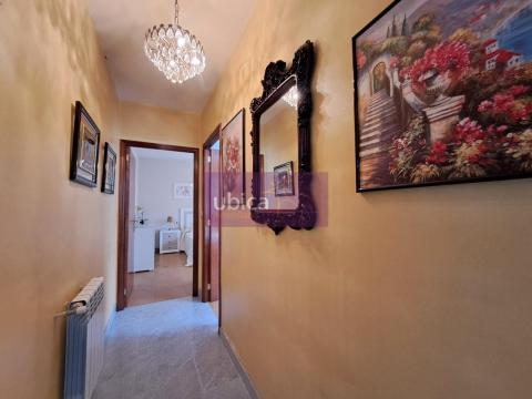C005419 Venta de casa con terraza en O Porriño Población