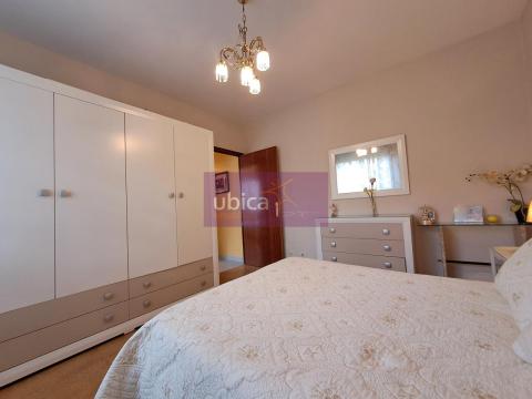 C005419 Venta de casa con terraza en O Porriño Población