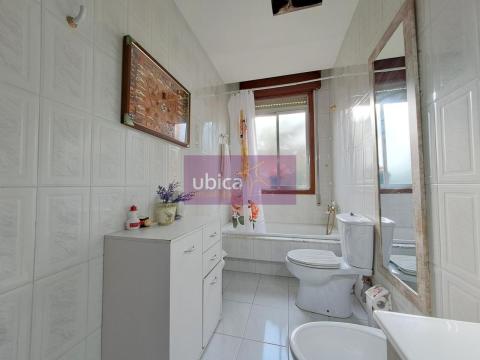 C005419 Venta de casa con terraza en O Porriño Población