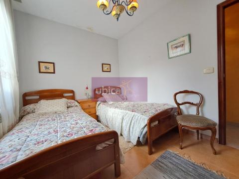C005419 Venta de casa con terraza en O Porriño Población