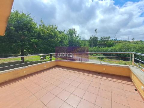 C005167 Venta de casa con terraza en A Picoña (Salceda de Caselas)
