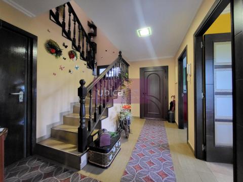 C005401 Venta de casa con terraza en Amorín (Tomiño)