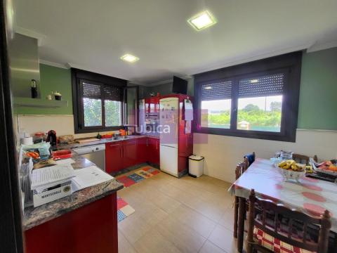 C005401 Venta de casa con terraza en Amorín (Tomiño)