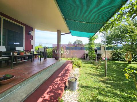 C005401 Venta de casa con terraza en Amorín (Tomiño)