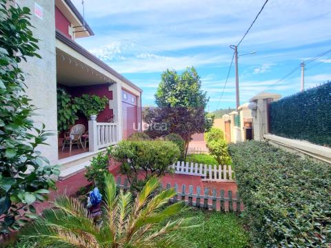 C005401 Venta de casa con terraza en Amorín (Tomiño)