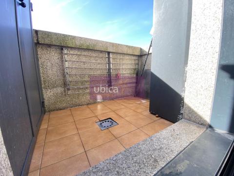 P004362 Venta de ático con terraza en O Porriño Población