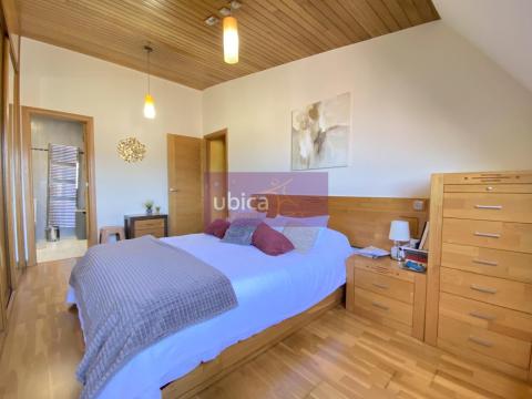 P004362 Venta de ático con terraza en O Porriño Población